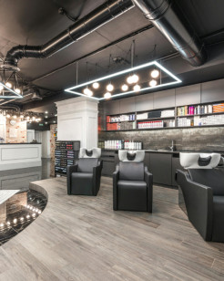 Modern & Stylish Salon Interior Design Services